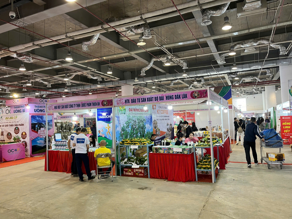 Bất ngờ "khai pháo" sớm – Cơ hội mua sắm không thể bỏ lỡ