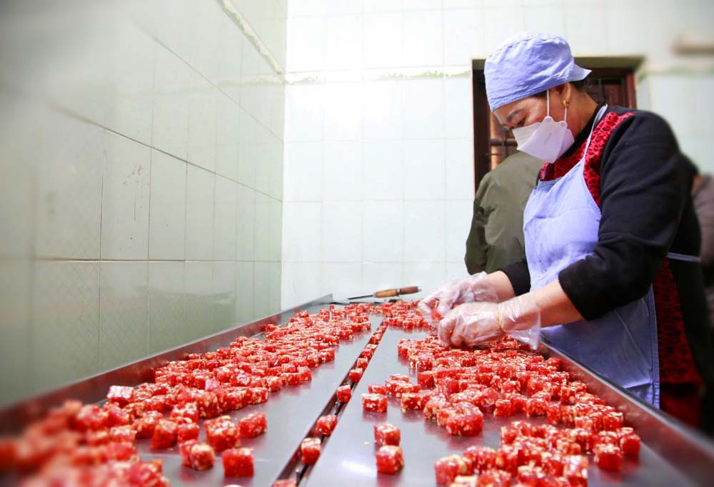 Kẹo Lạc Hồng Tiên Yên: "Mật Ngọt" Văn Hóa, "Tinh Túy" Từ Lòng Đất Quảng Ninh